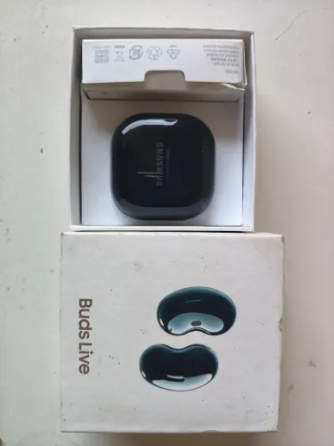 Fone De Ouvido Samsung Galaxy Buds3 Live Bluetooth Preto