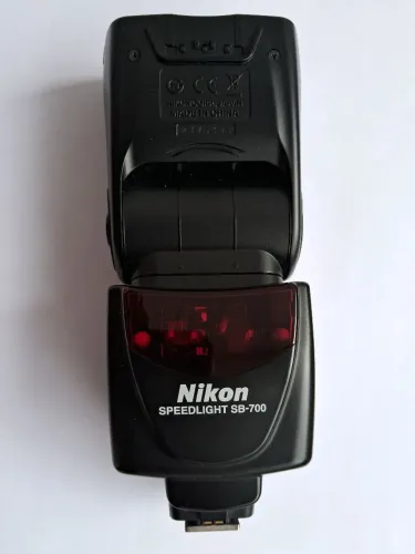 Flash Nikon SB700