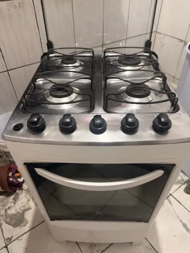 Fogão em perfeito estado 250$