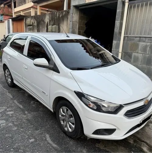 Chevrolet Onix Hatch LT 1.0 8V Flex Mec. 4P 2018