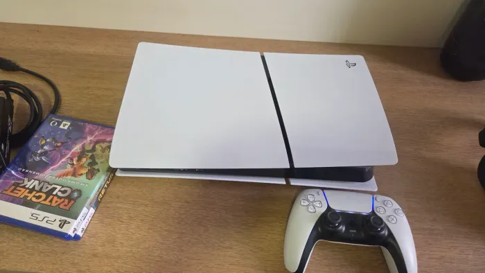 PLAYSTATION 5