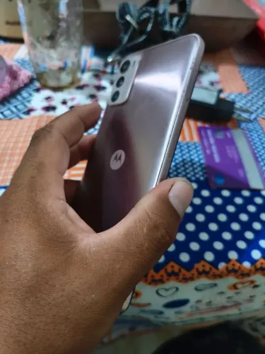 Moto G42 128 gigas funcionando tudo com caixa carregador sou o único dono
