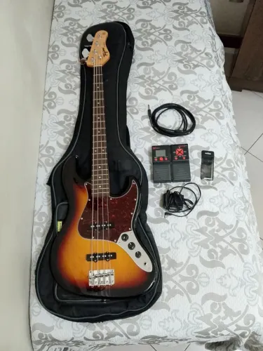 BAIXO TAGIMA JAZZ BASS TW73 - 4 CORDAS + ACESSÓRIOS