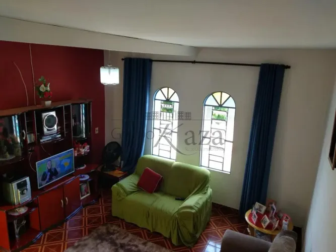 Casa Sobrado em São José dos Campos