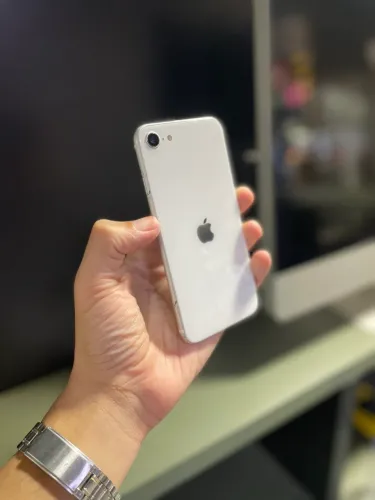 iPhone SE 2020 64GB