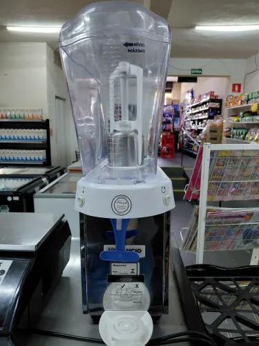 Refresqueira de suco comercial