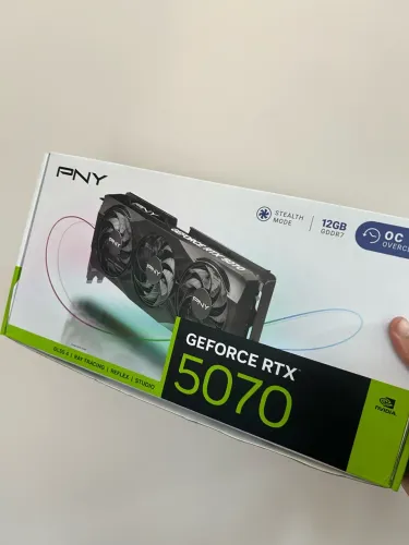 RTX 5070 12gb PNY Triple fan 