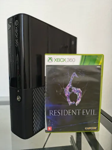 Xbox 360 + manete e jogo original