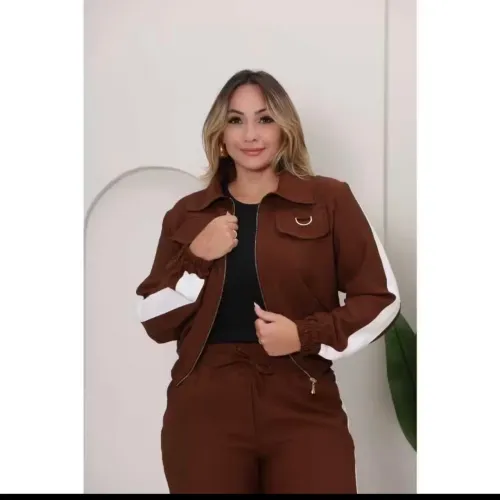 Conjunto feminino marrom e branco ,tamanho único veste do 38 ao 42