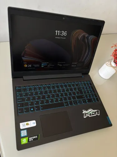 Notebook (i7-9750H - Lenovo)