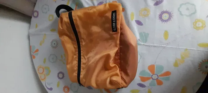 Bolsa Case logic Semi Nova 
