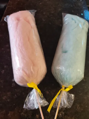 Algodão doce no palito