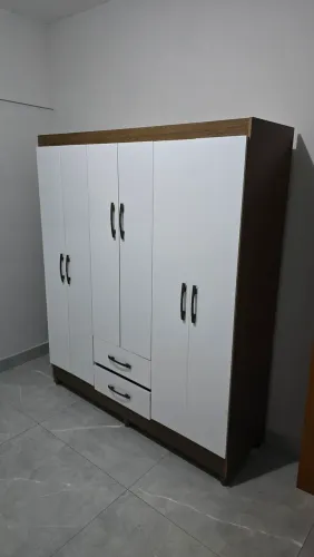 Guarda-roupa solteiro