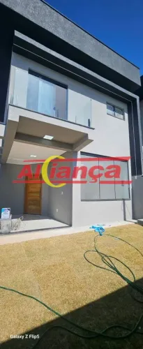 SOBRADO NOVO E MODERNO NO LOTEAMENTO VEM VIVER TERRA PRETA