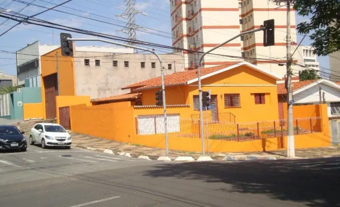 Casa com 3 dormitórios para alugar, 300 m² por R$ 8.000/mês - Chácara da Barra - Campinas/