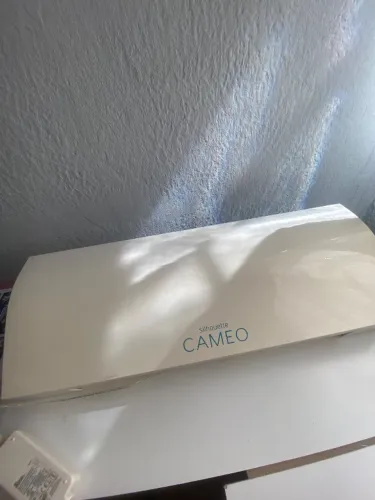 Silhouette Cameo 3