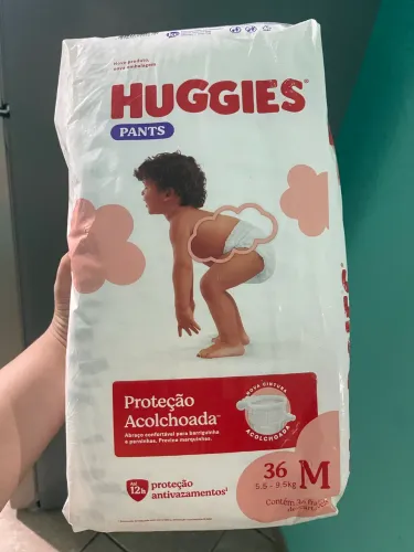 Vendo fralda Huggies shortinho 30$