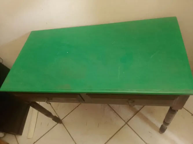 Mesa Sucupira com 2 gavetas - ENTREGO