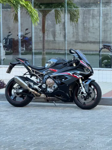 BMW S1000 RR 2022