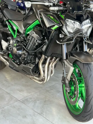 KAWASAKI Z900 2023