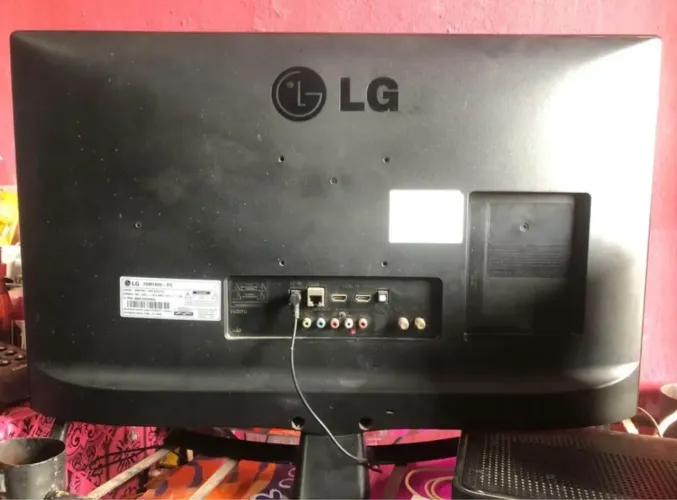 Vendo TV LG 32 polegadas