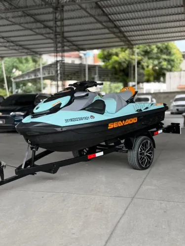 jet ski seadoo