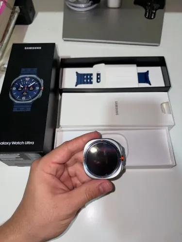 Samsung Galaxy Watch Ultra 2025 47mm Lte, Aeroespacial Titânio Azul
