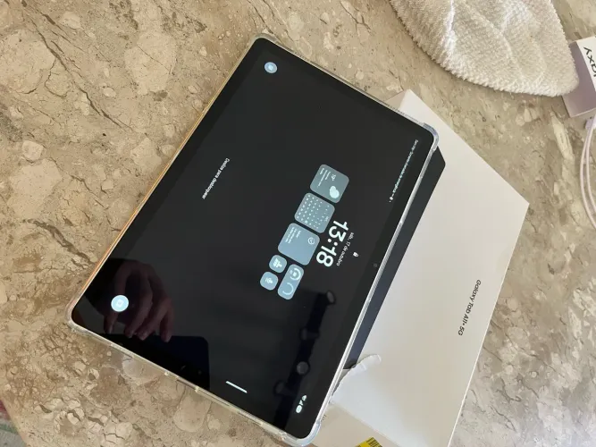 Samsung Galaxy Tab A11 5G (Tela 11" / 128GB / 6GB RAM)