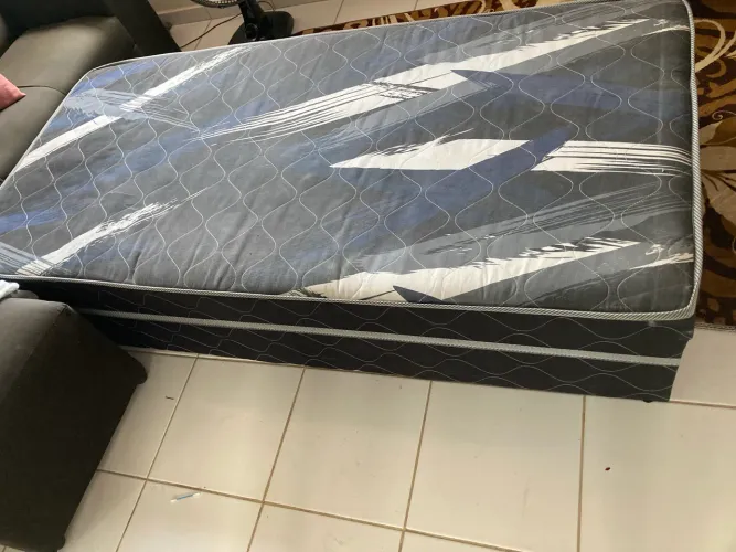 Cama de solteiro
