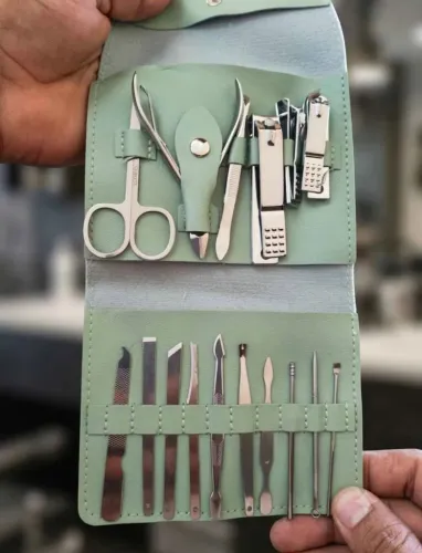 Kit completo de manicure e pedicure