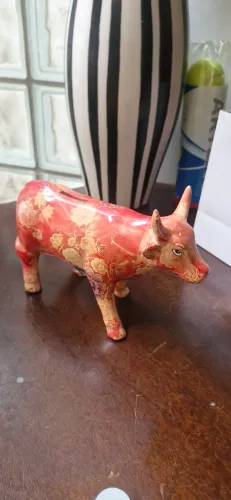 Estátua vaca boi cofre moeda