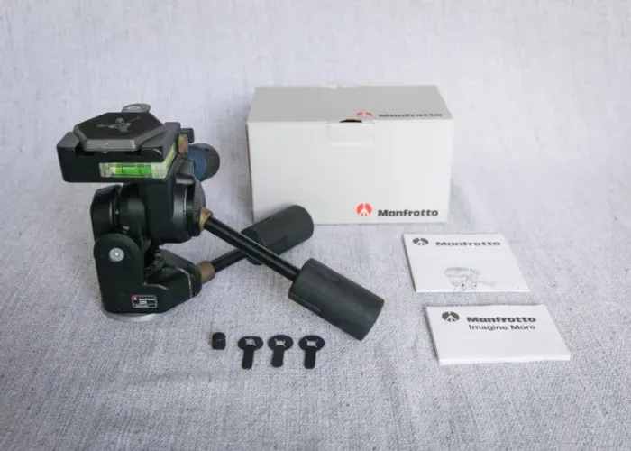 Cabeça de Tripé MANFROTTO 229 (pouquíssima usada)