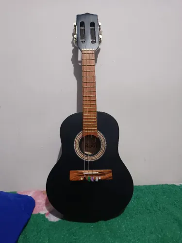 Cavaquinho Ross preto