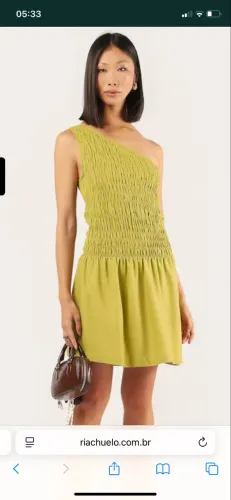 Vestido um lado verde