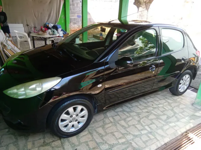 Peugeot 207 XR Sport 1.4 Flex 8V 5P 2009