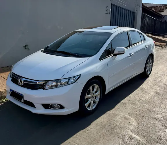 Honda Civic Sedan EXR 2.0 Flexone 16V Aut. 4P 2014