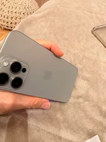Iphone 15 pro max 256g