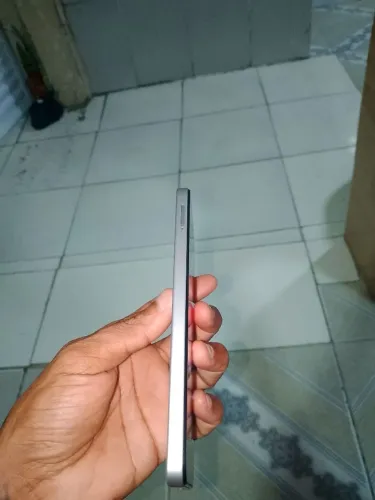 Peguei o celular