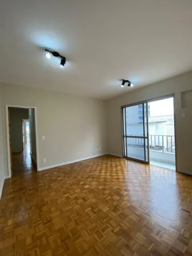 Apartamento para alugar com Vaga de garagem Tijuca