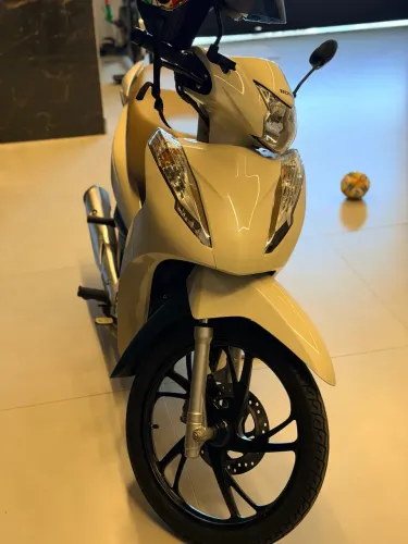 Honda Biz 125 baixíssima quilometragem 