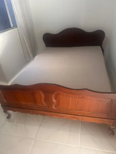 Cama em Maísa maciça, peça únicaz, igual na há, peca exclusiva, valor 5000,00 achei oferta