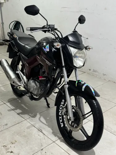 Titan 150