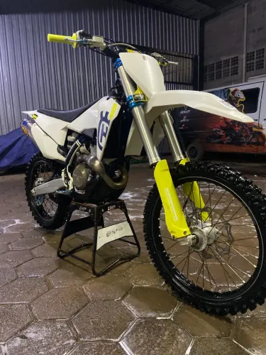 Husqvarna FC 350 