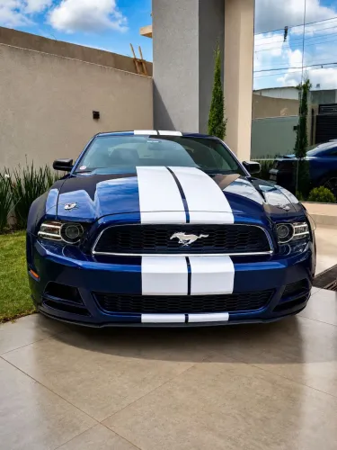 Ford Mustang GT V8 2013