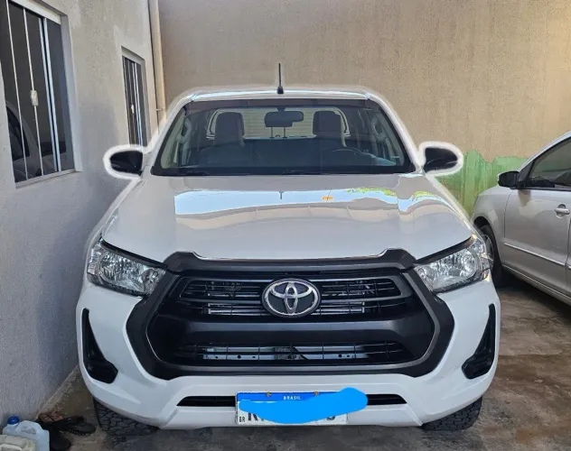 Toyota Hilux CD 4X4 2.8 Diesel Mec. 2022