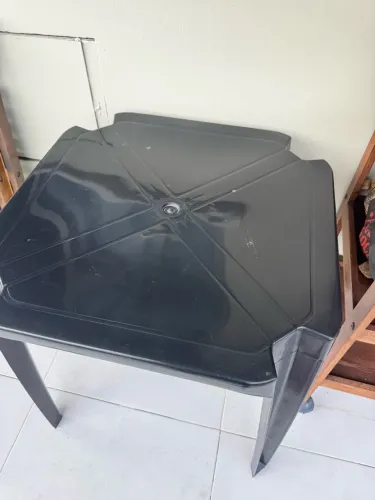 Mesa plástico 
