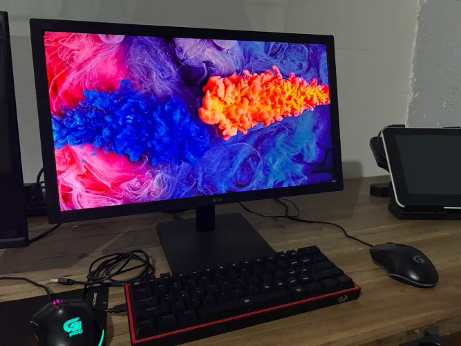 Monitor gamer LG 21,5? Full HD