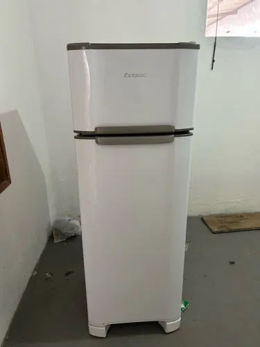 Geladeira seminova