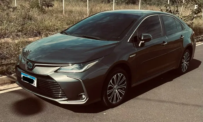 Toyota Corolla Altis Prem. Hybrid 1.8 Flex AUT 2023