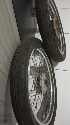Par de rodas completas